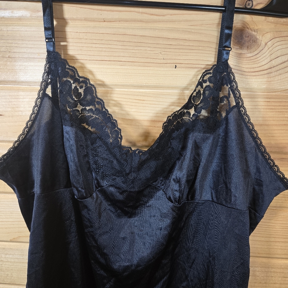 Vassarette Vintage Nightgown Slip Dress Satin Black Lace Womens Large USA Goth